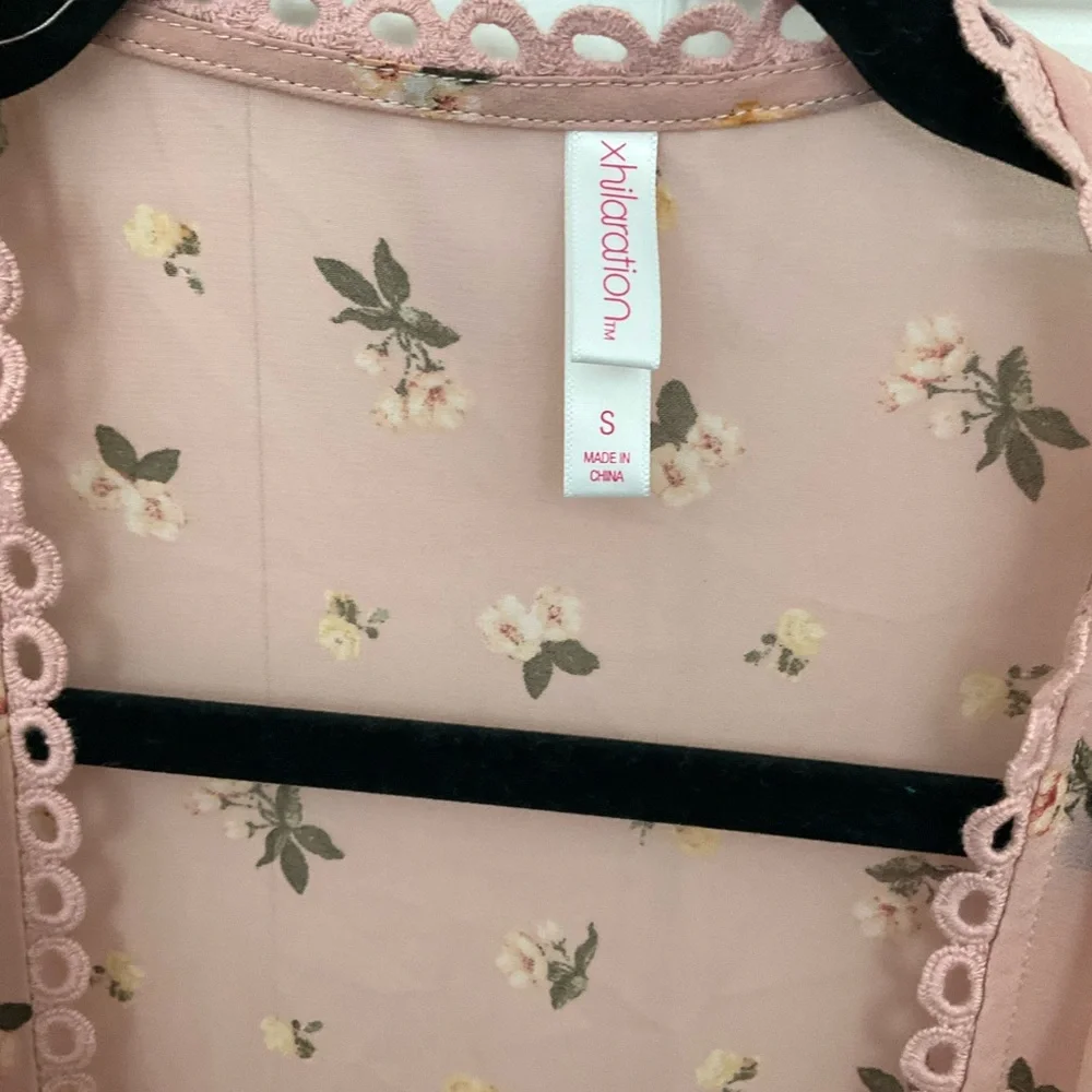 Xhillaration kimono - Picture 2 of 5